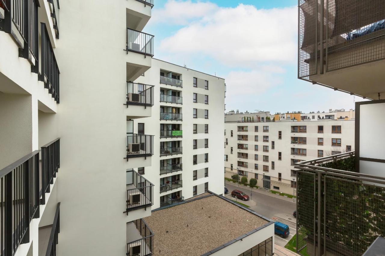Wolska Residence Apartments With Parking By Noclegi Renters Varşova Dış mekan fotoğraf